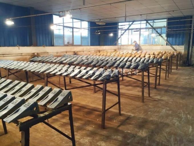 建設機械の掘削機のエンジン部分のゴム製連結のアッセンブリ160H 7